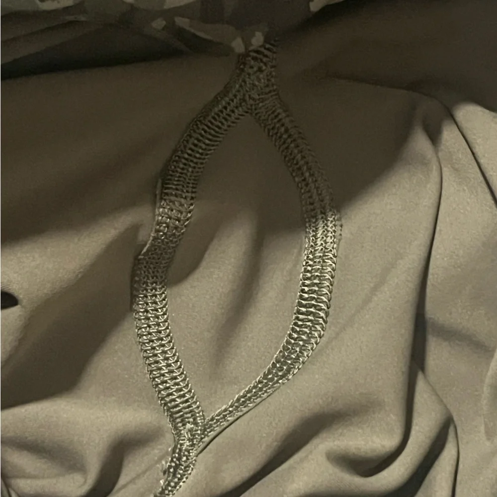 🍋LIKE NEW Lululemon Base Pace HR Tight 25" - Intertwined Camo Medium Olive - 6 - Picture 6 of 14